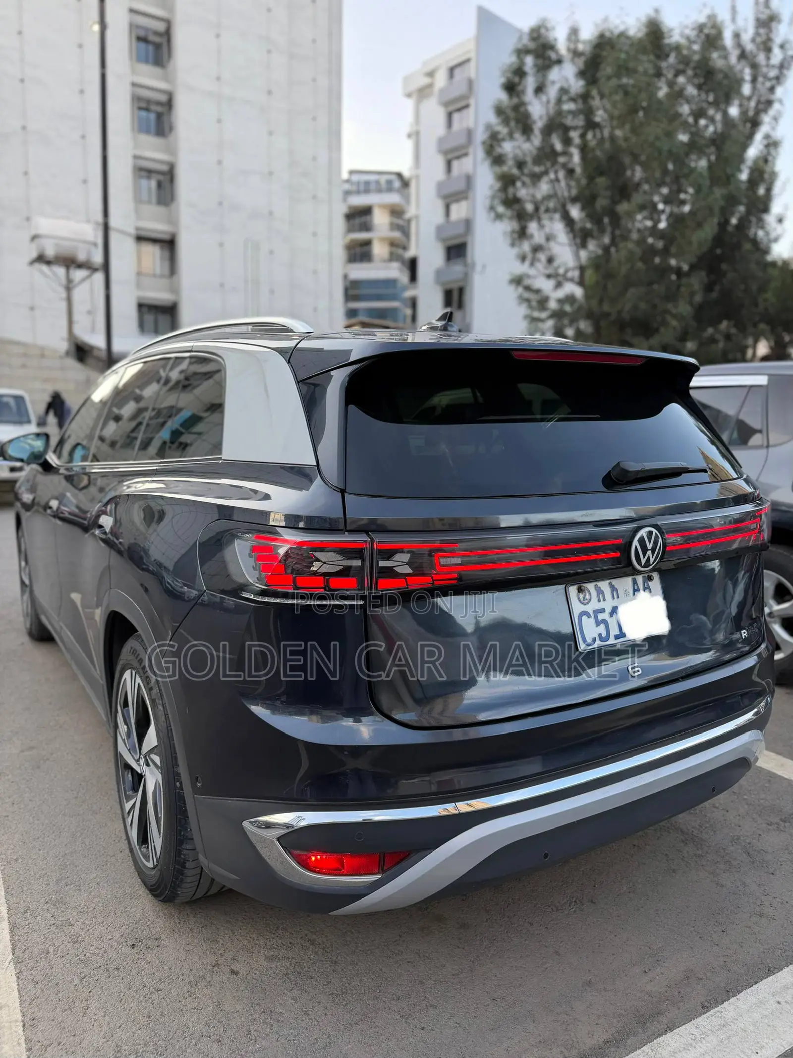 Volkswagen ID.6 2022 Black