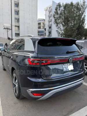 Volkswagen ID.6 2022 Black