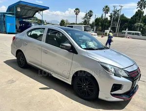 Mitsubishi Attrage 2023 Gray
