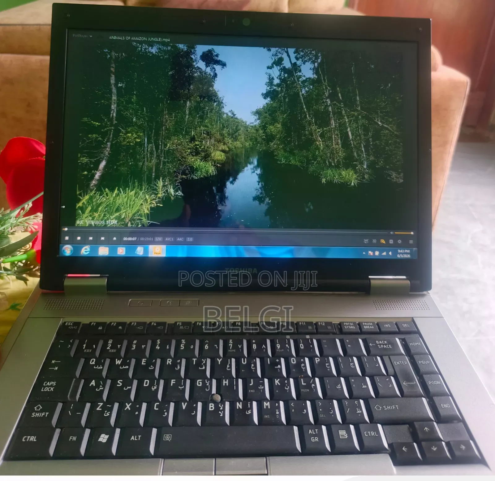 Laptop Toshiba Tecra R10 4GB Intel Core M2 HDD 250GB