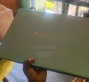 Laptop Toshiba Tecra R10 4GB Intel Core M2 HDD 250GB
