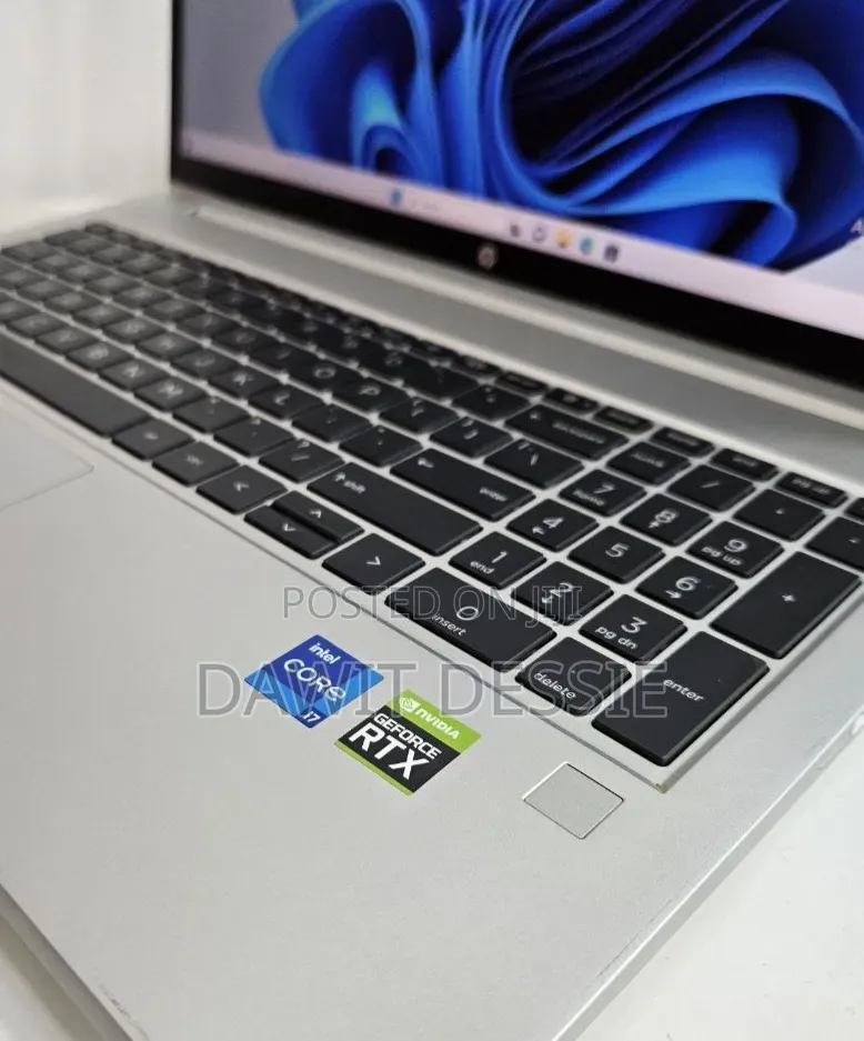 New Laptop HP 16GB Intel Core i7 SSD 1T