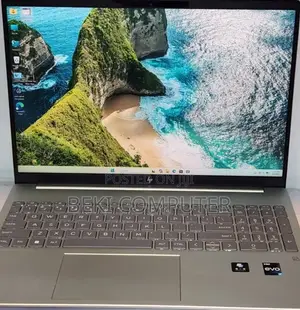 New Laptop HP Pavilion 15 16GB Intel Core i7 SSD 1T