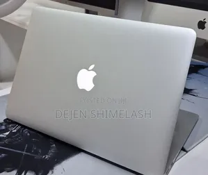 New Laptop Apple MacBook Pro 2015 8GB Intel Core i5 SSD 512GB