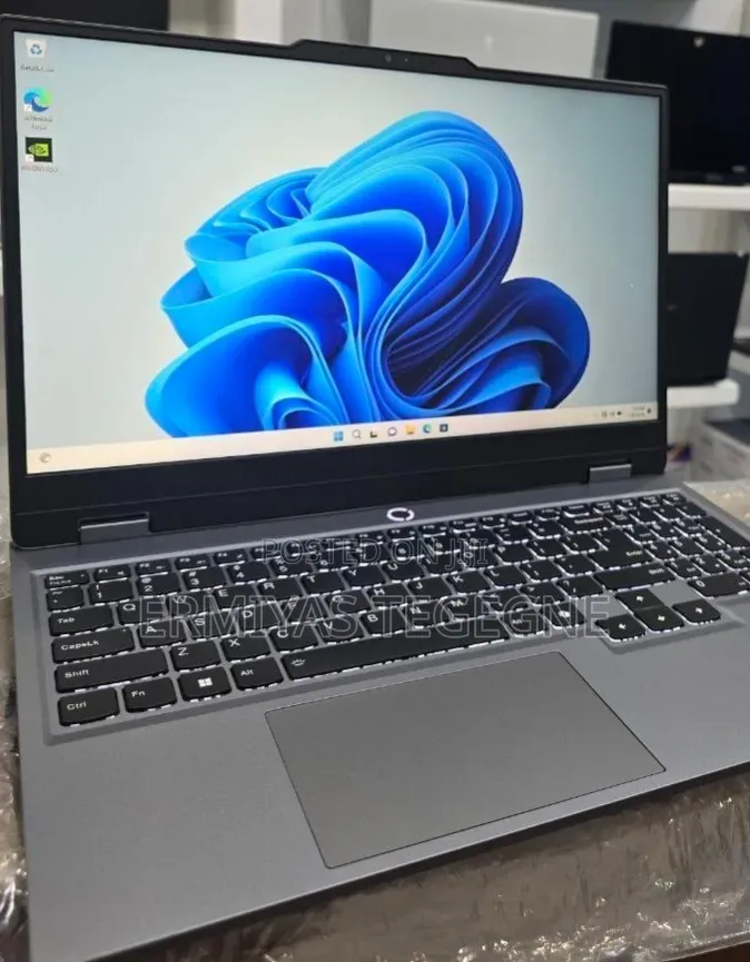 New Laptop Lenovo Ideapad 3 16GB AMD Ryzen 5 SSD 512GB