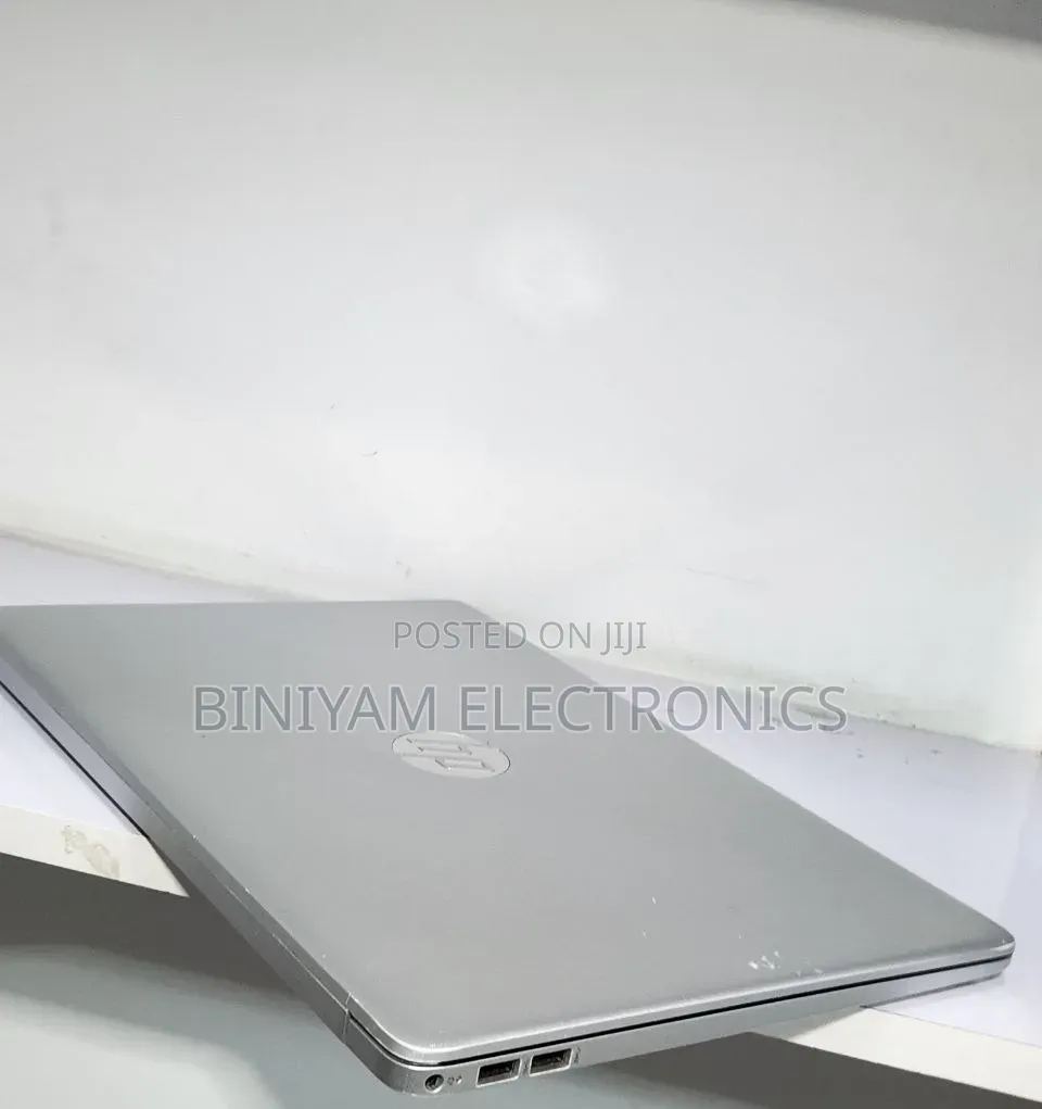 New Laptop HP Stream Notebook 16GB Intel Core i7 SSD 512GB