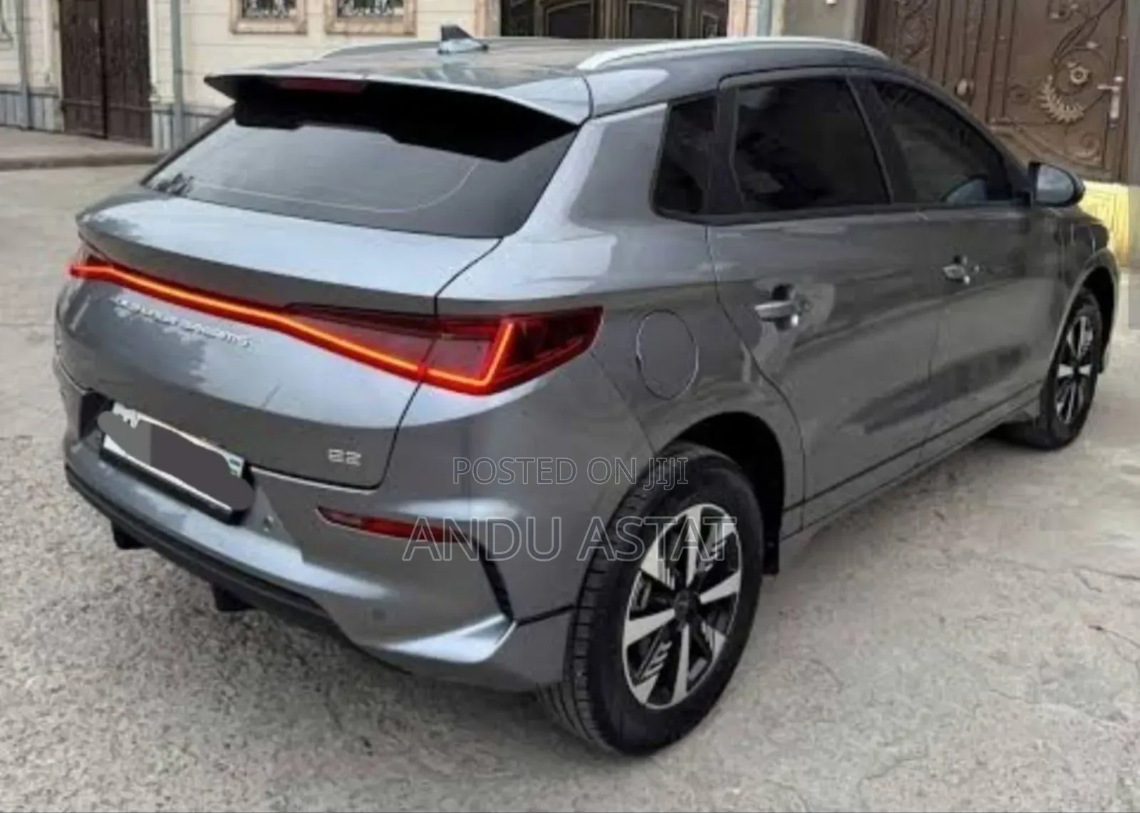 BYD E2 43 kWh 94 hp FWD 2024 Gray
