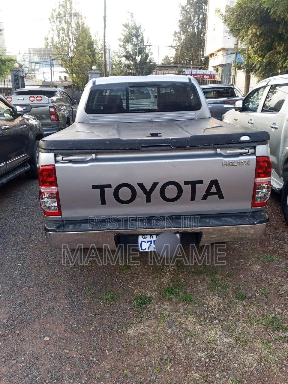 Toyota Hilux 2015 Silver