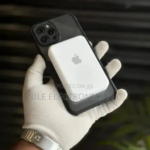 Original Apple Magsafe Battery Pack a Matte Clear Finish