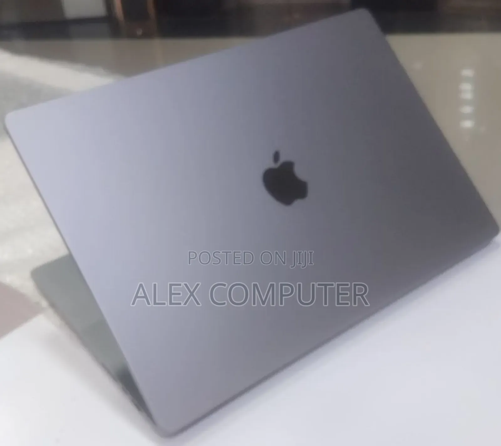 New Laptop Apple MacBook Pro 2021 M1 Max 64GB Apple M1 Max SSD 1T