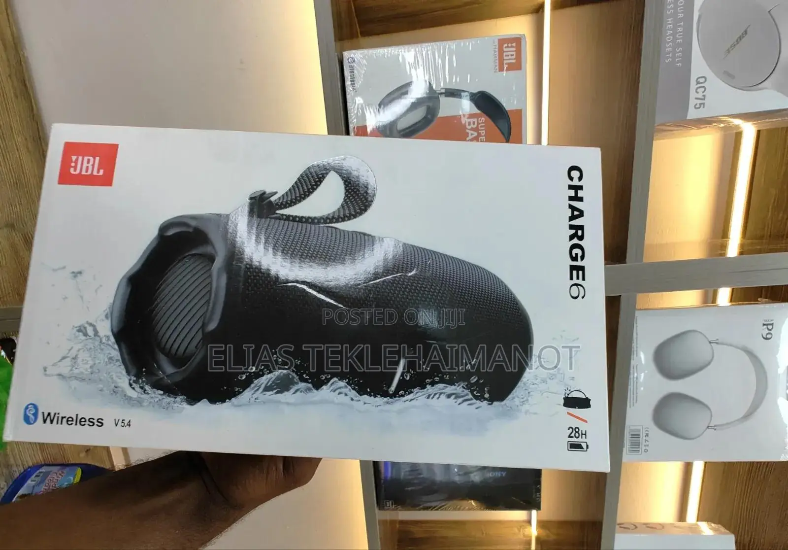 JBL Charge 6 Wireless Bluetooth Speaker