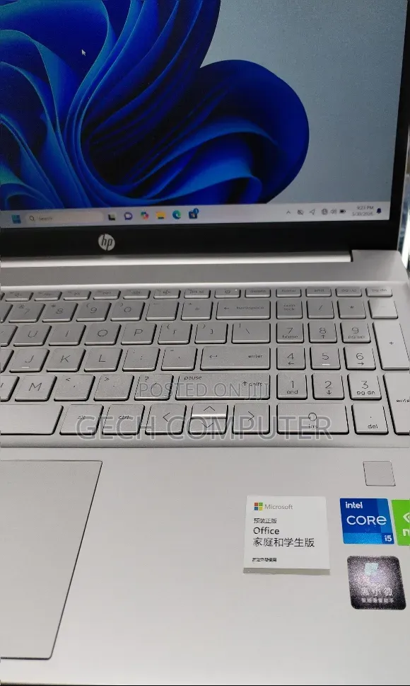 New Laptop HP Pavilion 10 16GB Intel Core i5 SSD 512GB