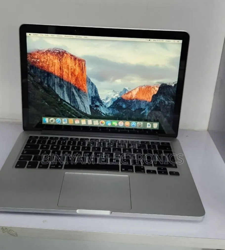 New Laptop Apple MacBook Pro 2013 8GB Intel Core i5 SSD 256GB