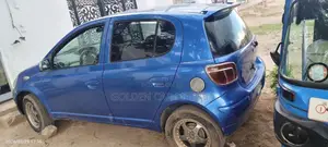 Toyota Vitz 2002 Blue