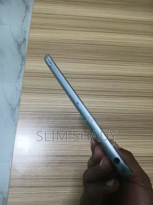 Apple iPad mini 2 16 GB Silver