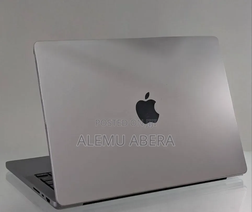 New Laptop Apple MacBook Pro 2020 M1 16GB Apple M1 SSD 512GB