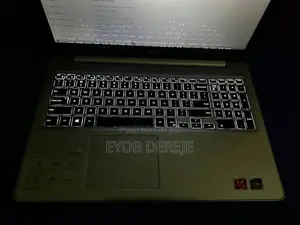 Laptop Dell Inspiron 15 5576 8GB AMD Ryzen 5 SSD 512GB