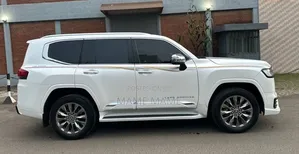 New Toyota Land Cruiser 2023 White