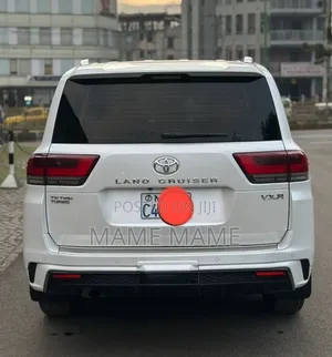 New Toyota Land Cruiser 2023 White
