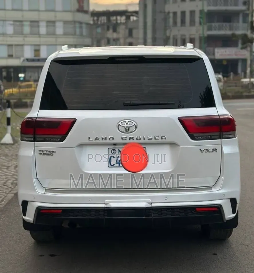New Toyota Land Cruiser 2023 White