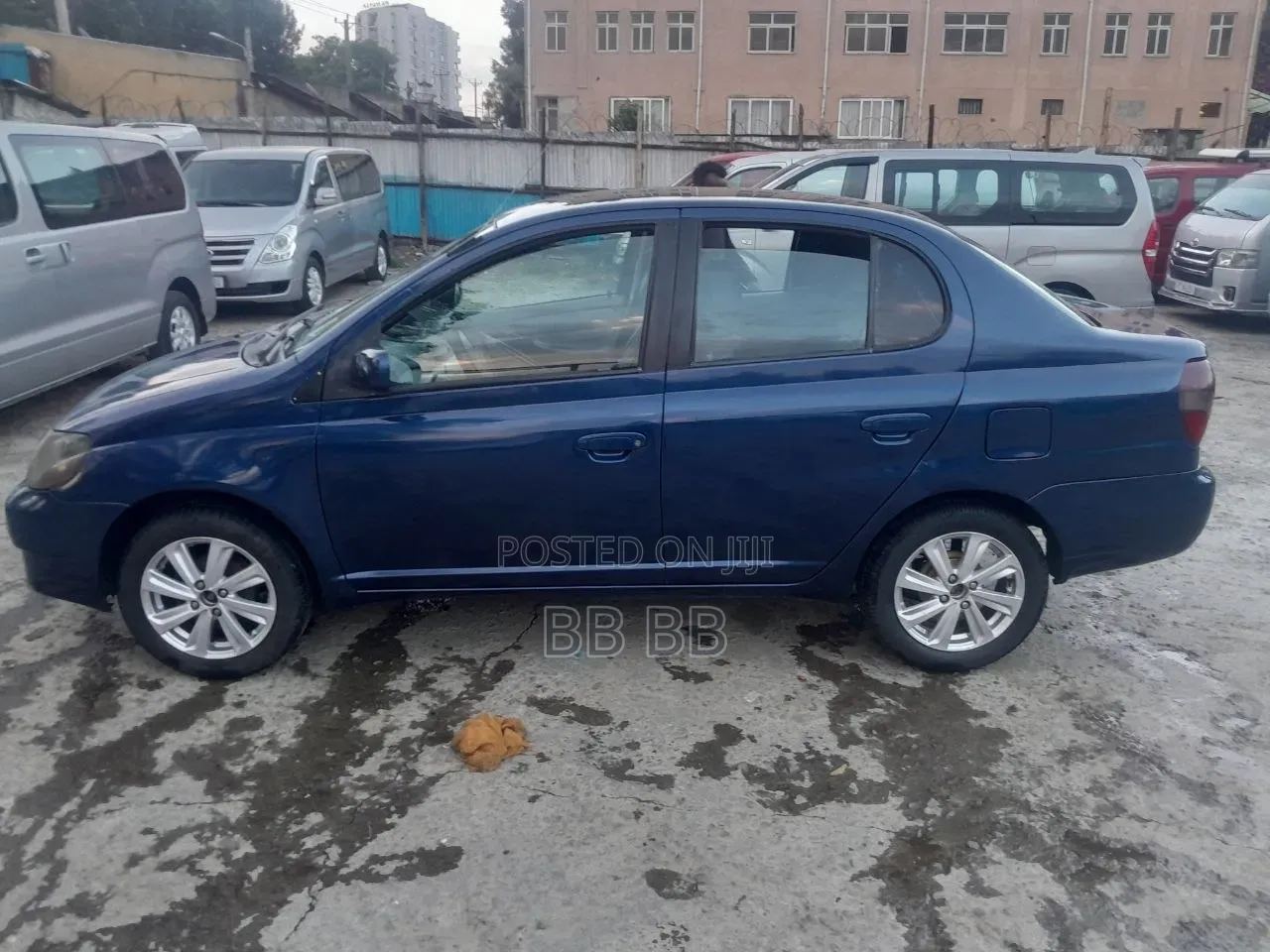 Toyota Platz 2001 Blue