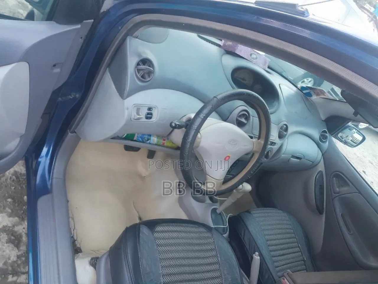 Toyota Platz 2001 Blue