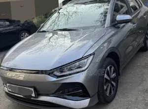 BYD E2 43 kWh 94 hp FWD 2024 Gray