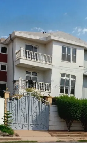 6bdrm House in Bole for sale
