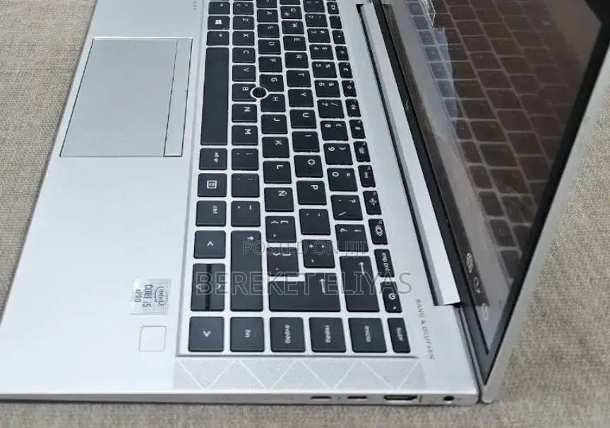 New Laptop HP EliteBook 840 G7 16GB Intel Core i5 SSD 512GB