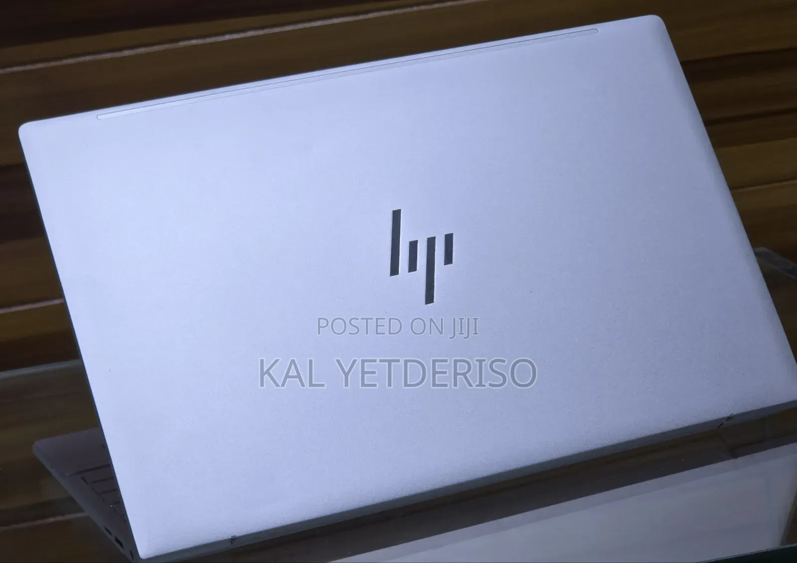 New Laptop HP Envy X360 8GB Intel Core i5 SSD 256GB