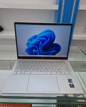 New Laptop HP Pavilion 15 16GB Qualcomm Snapdragon X Plus SSD 1T