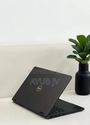 New Laptop Dell Latitude 5300 8GB Intel Core i7 SSD 256GB