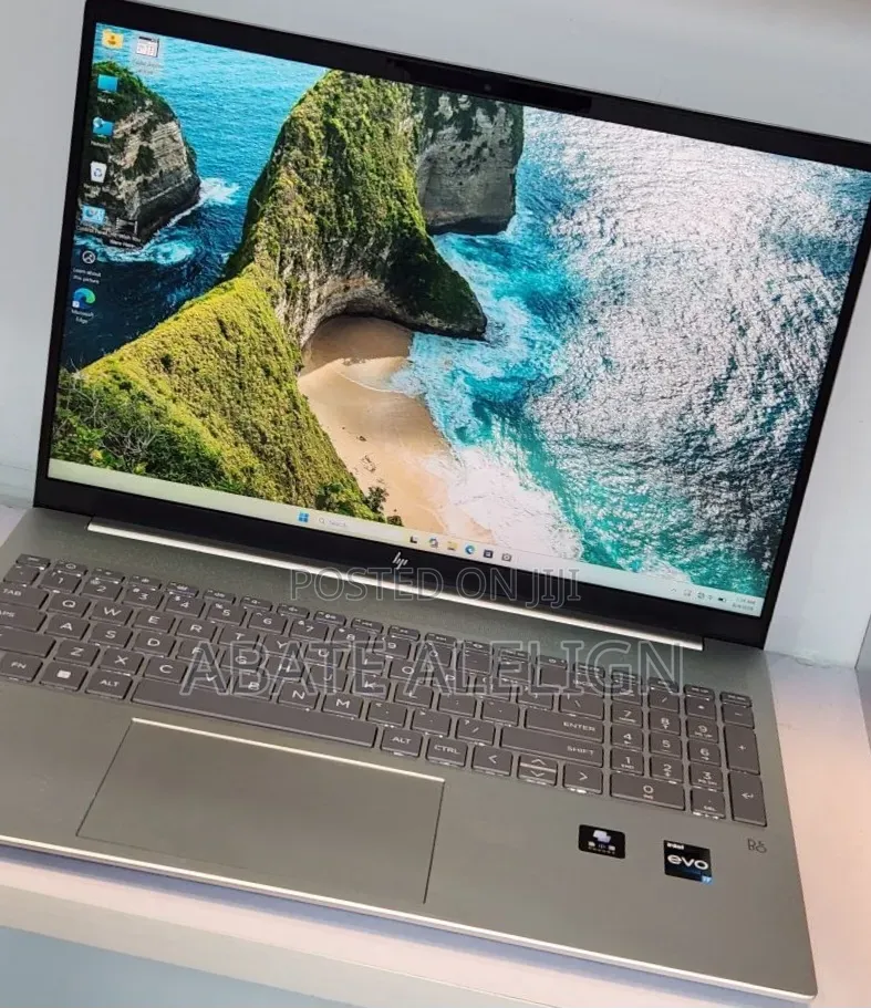 New Laptop HP Pavilion 15 16GB Intel Core i7 SSD 1T