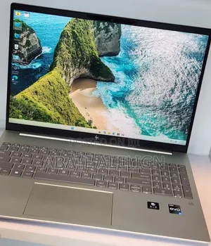 New Laptop HP Pavilion 15 16GB Intel Core i7 SSD 1T