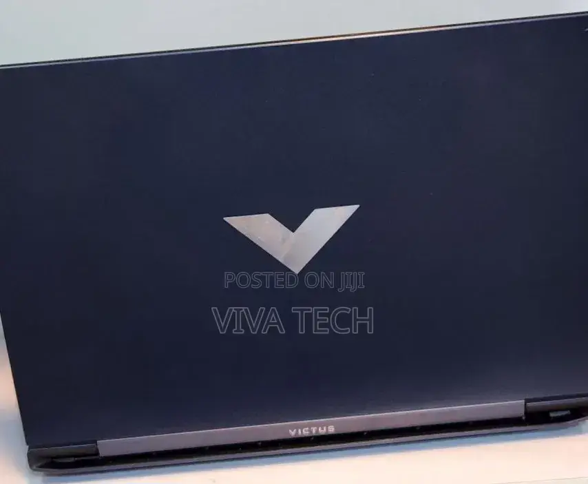 New Laptop HP Victus 15 24GB Intel Core i5 SSD 512GB