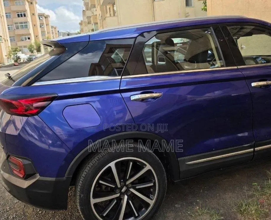 Bestune T77 1.2 FWD 2022 Blue