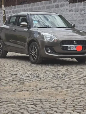Suzuki Swift 2022 Gray