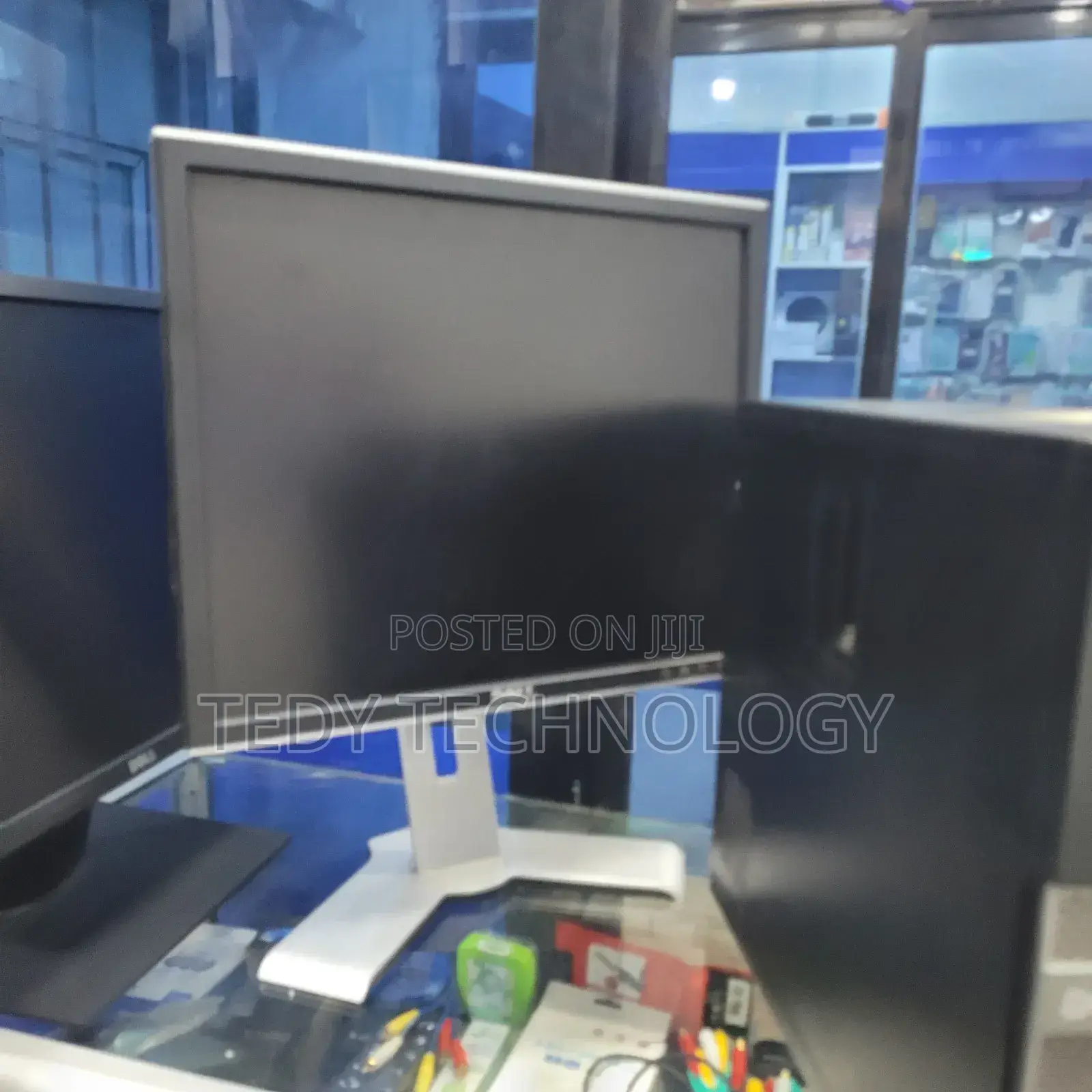 Desktop Computer Dell OptiPlex 7010 4GB Intel Core i3 HDD 500GB