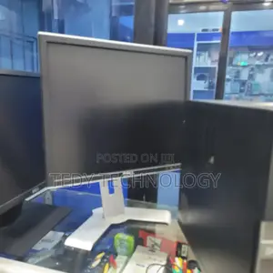 Desktop Computer Dell OptiPlex 7010 4GB Intel Core i3 HDD 500GB