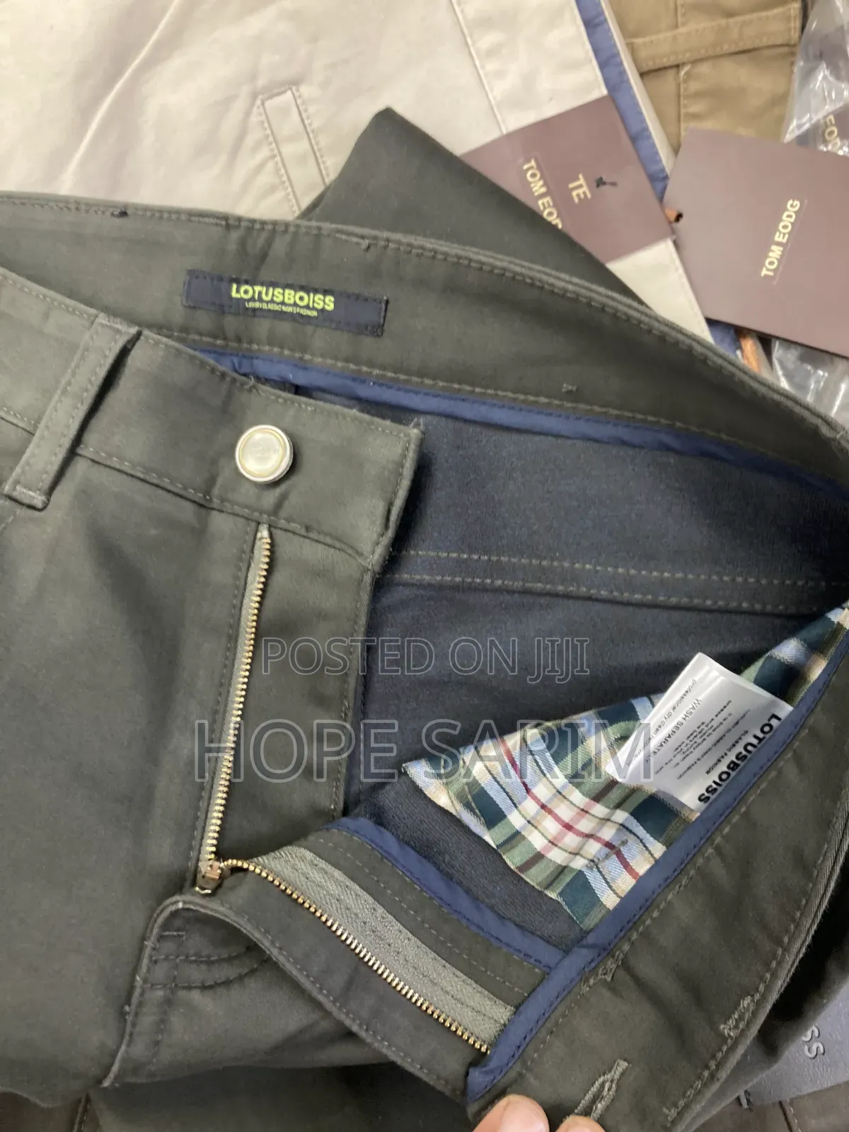 Lotusboiss Men's Green Denim Pants •