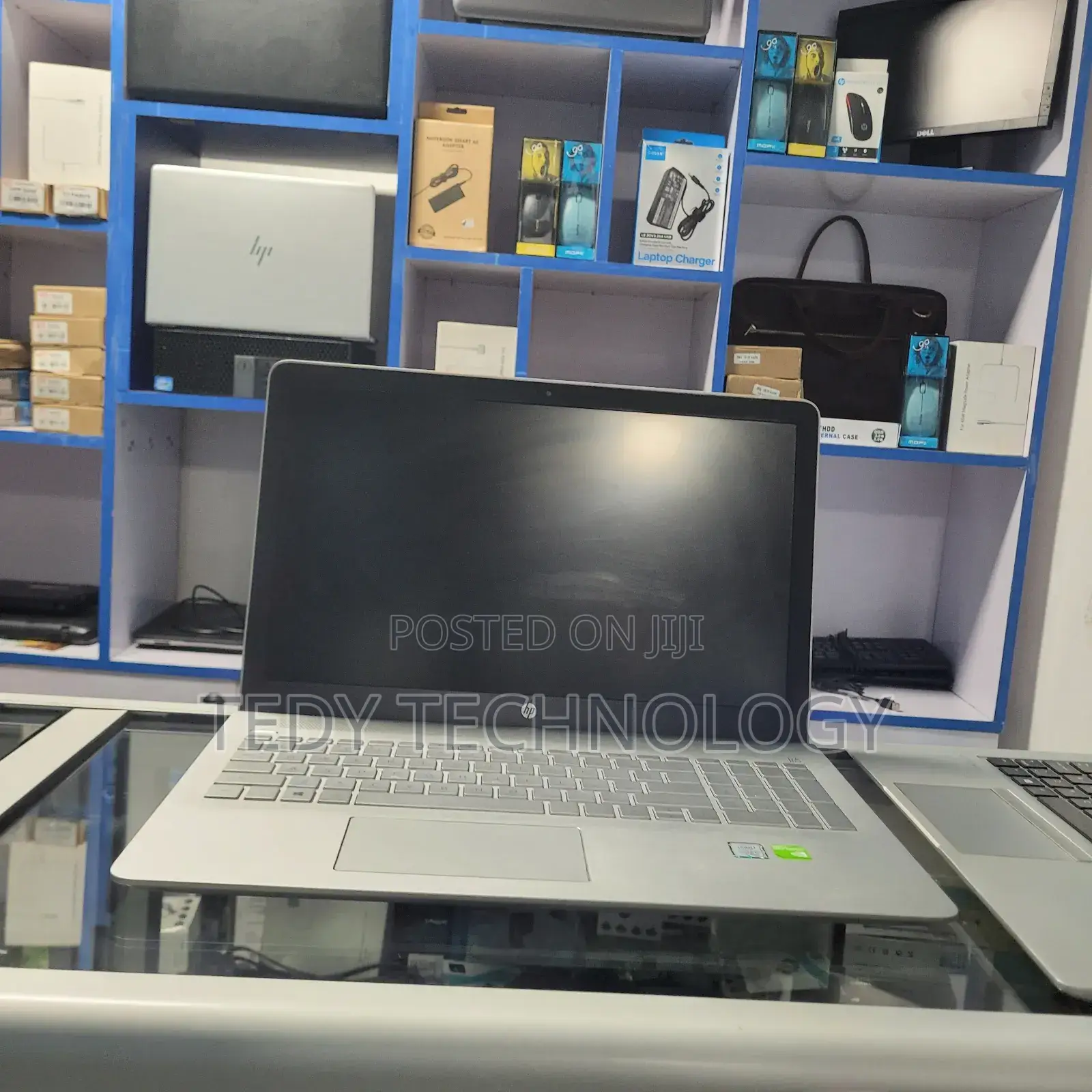 Laptop HP Pavilion 15 8GB Intel Core i5 HDD+SSD 128GB