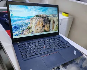 New Laptop Lenovo ThinkPad t495s 8GB AMD Ryzen 5 SSD 512GB
