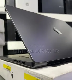 New Laptop Apple MacBook Pro 2024 M3 Max 36GB Apple M3 Max SSD 1T