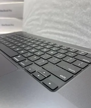 New Laptop Apple MacBook Pro 2024 M3 Max 36GB Apple M3 Max SSD 1T