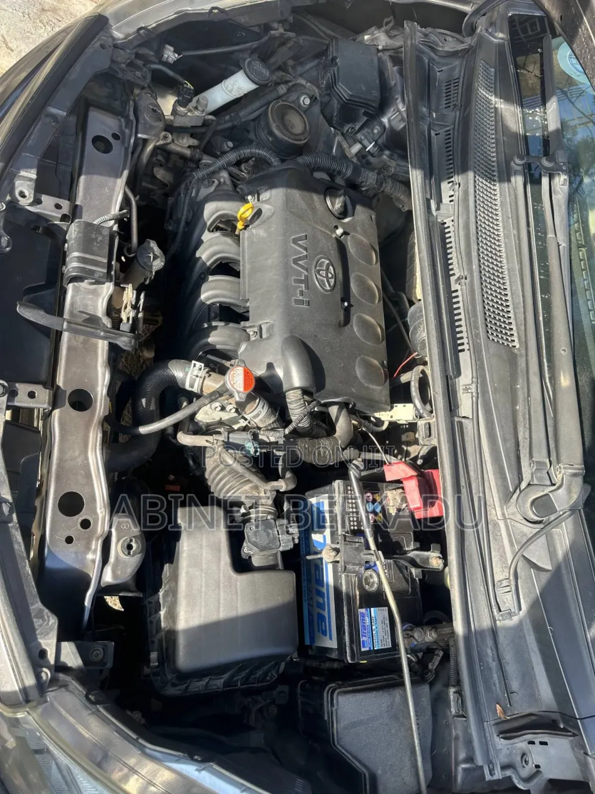 Toyota Yaris L Hatchback 5dr 2012 Gray