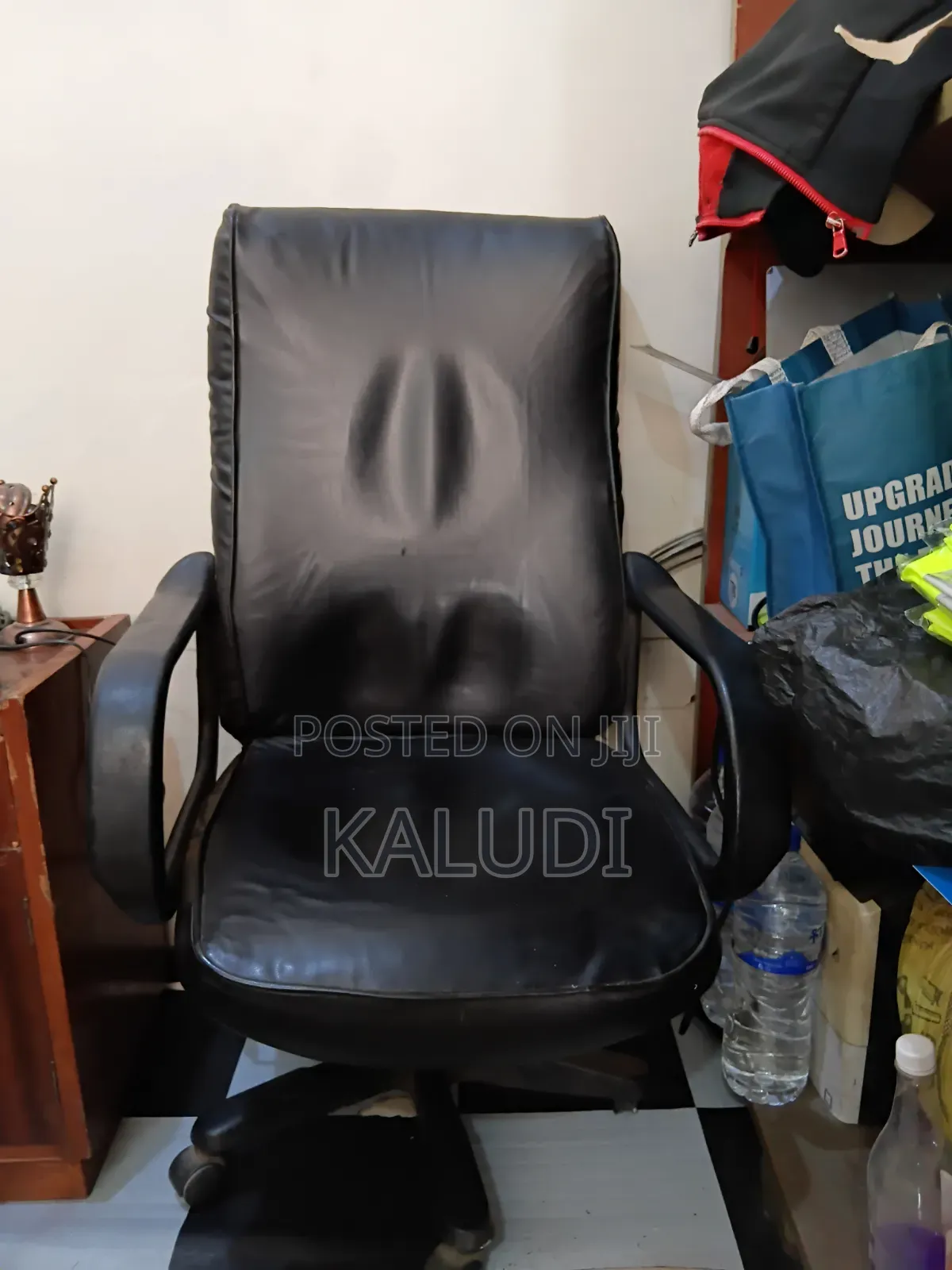 የቆዳ ተሽከርካሪ ወንበር