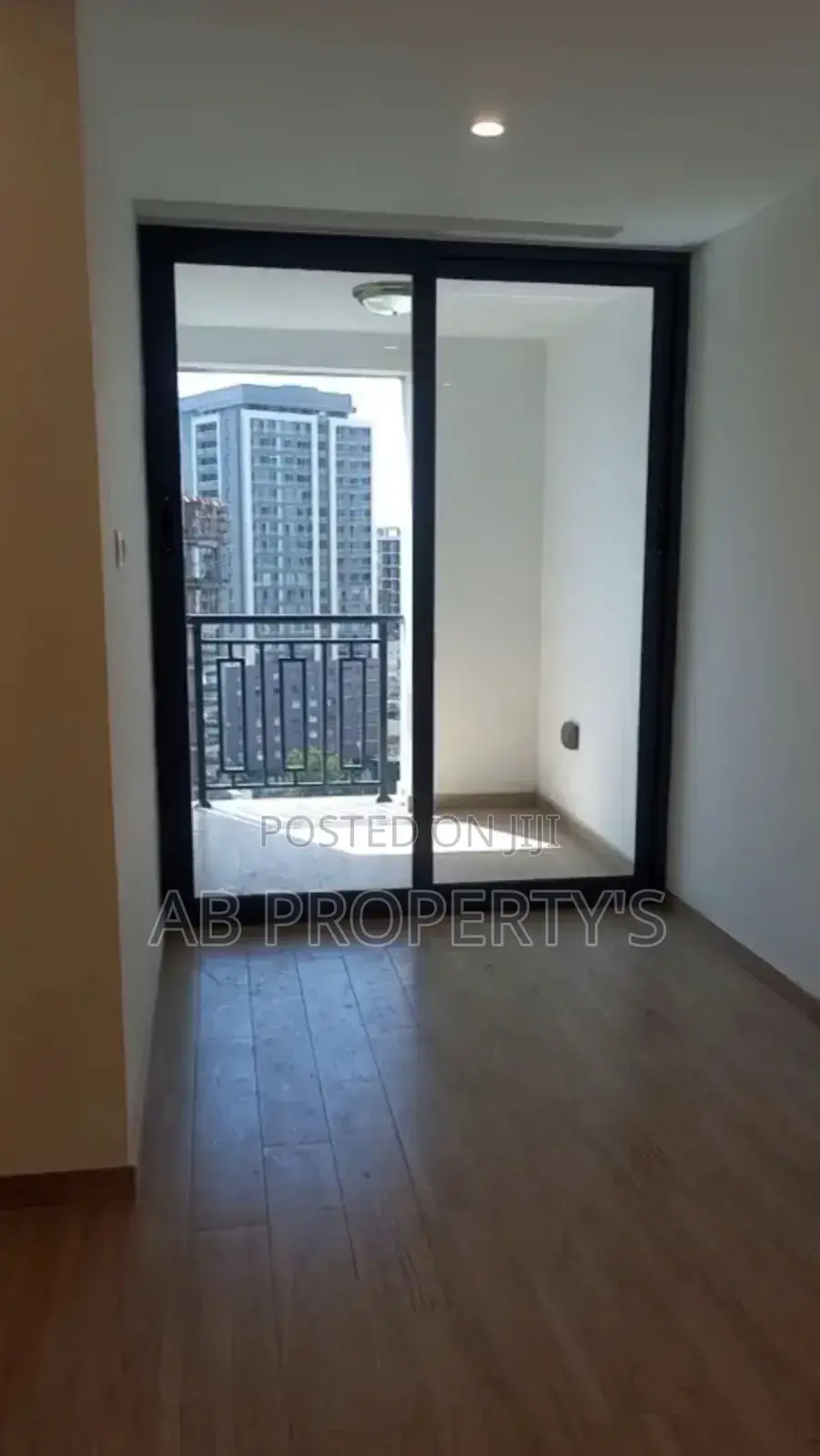 Furnished 2bdrm Apartment in Kasanchis, Kirkos for sale