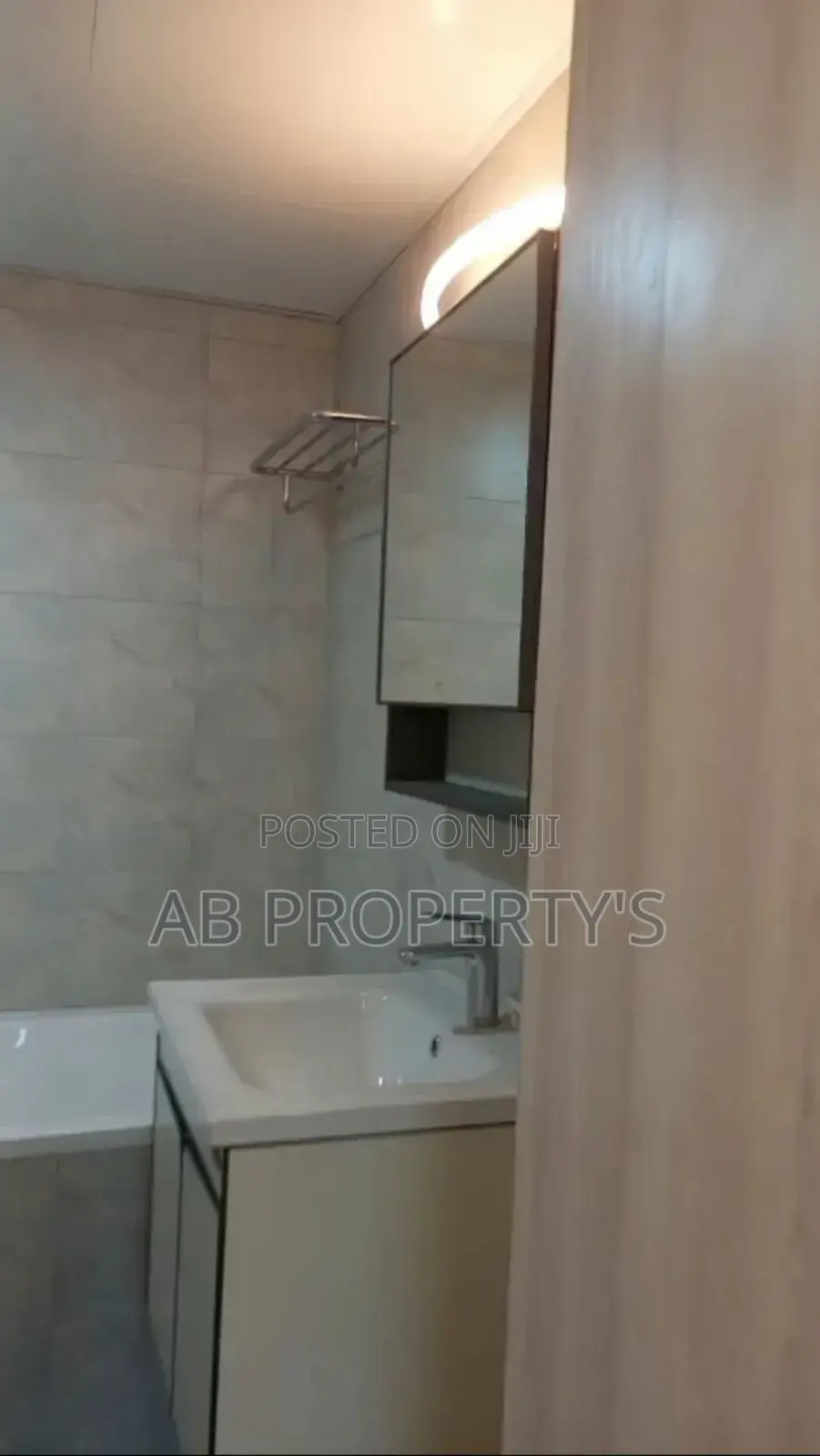 Furnished 2bdrm Apartment in Kasanchis, Kirkos for sale