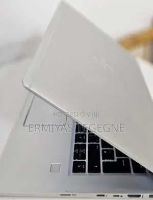 New Laptop HP EliteBook 830 G8 16GB Intel Core i5 SSD 512GB