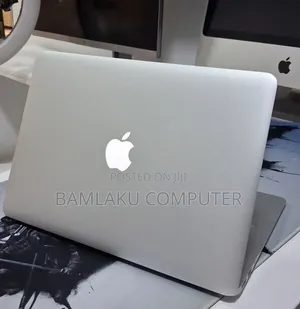 New Laptop Apple MacBook Air 2015 8GB Intel Core i5 SSD 256GB
